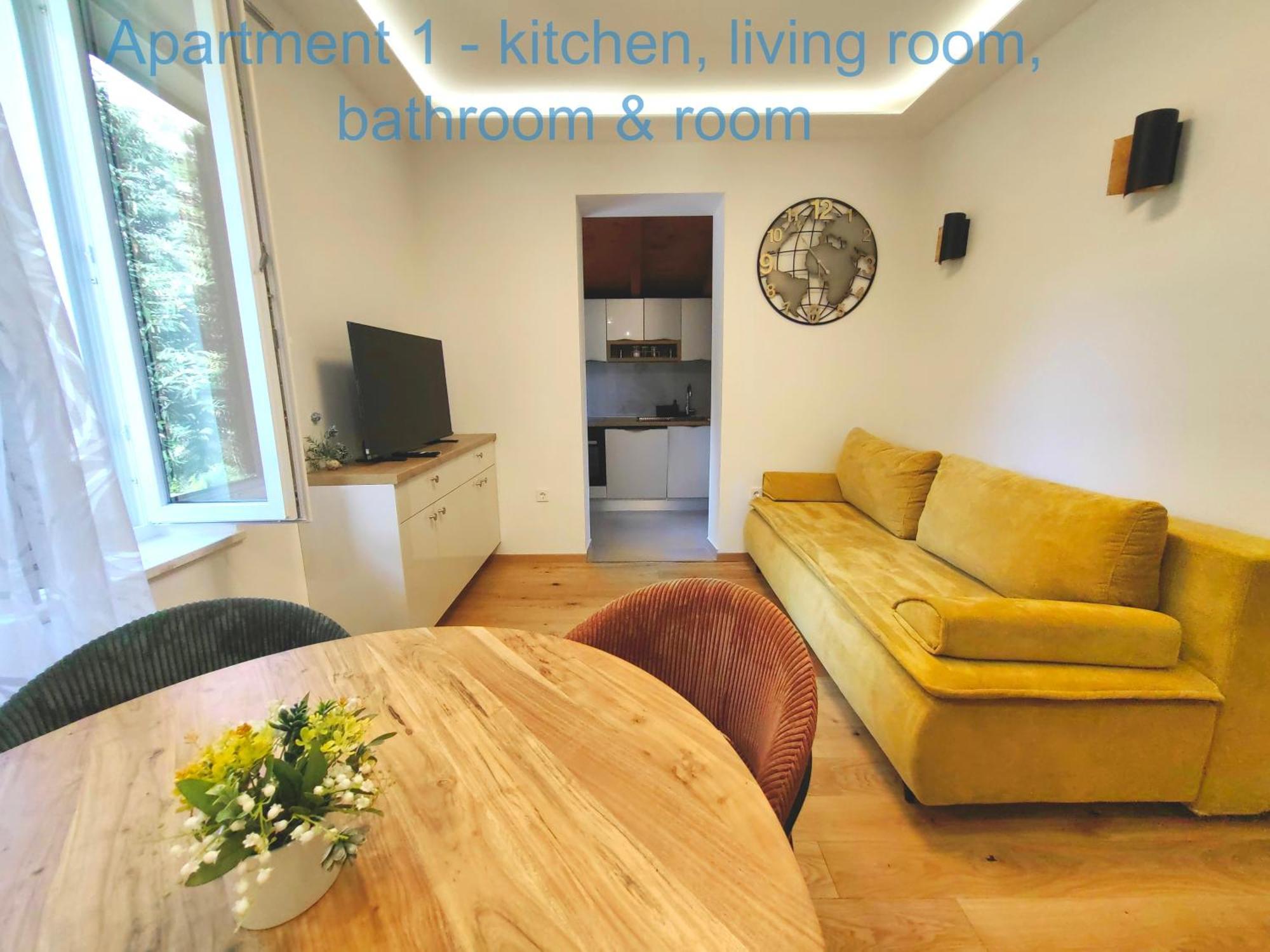 Relax And Enjoy Apartments Сплит Екстериор снимка